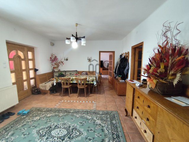 Eladó családi ház, Márkón 85 M Ft, 4 szobás