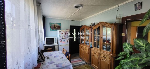 Eladó családi ház, Kulcson 19.5 M Ft, 1 szobás