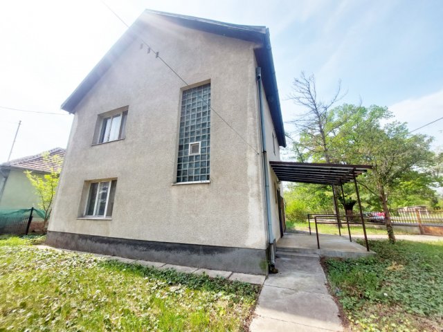 Eladó családi ház, Budapesten, XVII. kerületben 64.9 M Ft