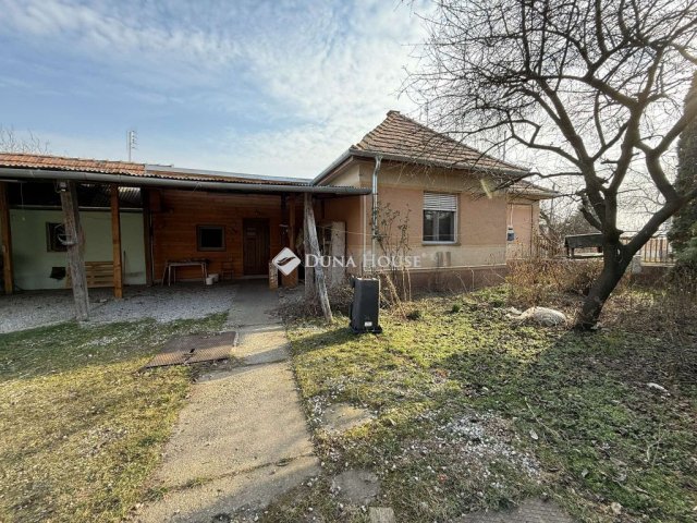 Eladó családi ház, Kerekegyházán 28.8 M Ft, 3 szobás
