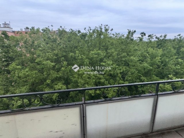 Eladó téglalakás, Szombathelyen 31.5 M Ft, 2 szobás