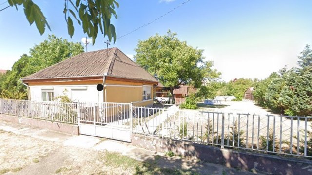 Eladó családi ház, Dunavarsányban 40 M Ft, 2 szobás