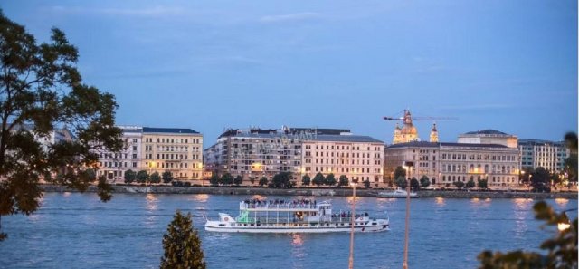 Eladó téglalakás, Budapesten, I. kerületben 159 M Ft, 2+1 szobás