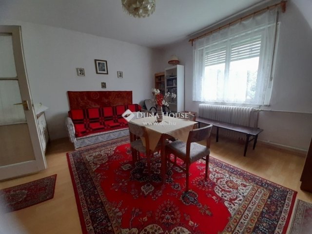 Eladó családi ház, Gödöllőn 89.9 M Ft, 7 szobás