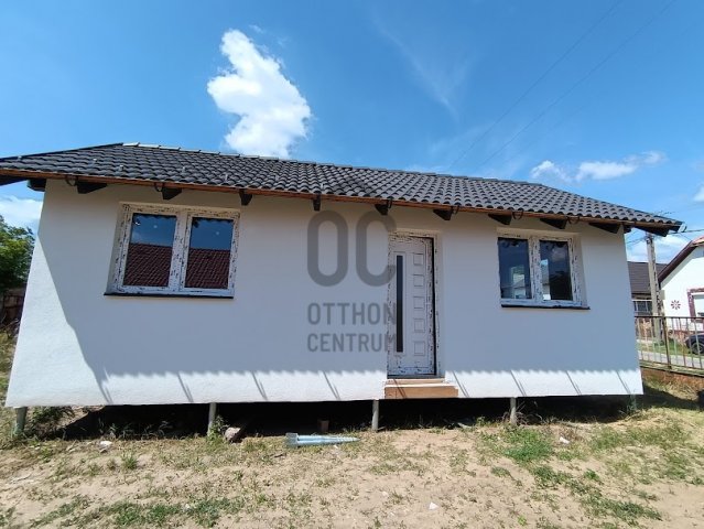 Eladó családi ház, Pusztahencsen 12.5 M Ft, 1 szobás