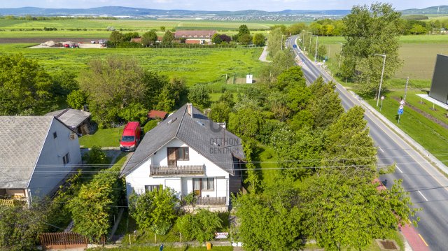 Eladó családi ház, Etyeken 73.99 M Ft, 3 szobás