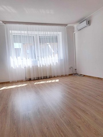 Eladó téglalakás, Nyíregyházán 46.5 M Ft, 1+1 szobás