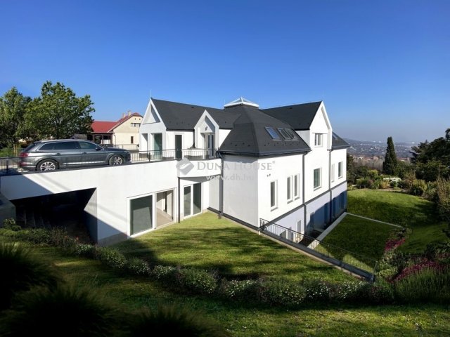 Eladó téglalakás, Budapesten, III. kerületben 373.99 M Ft