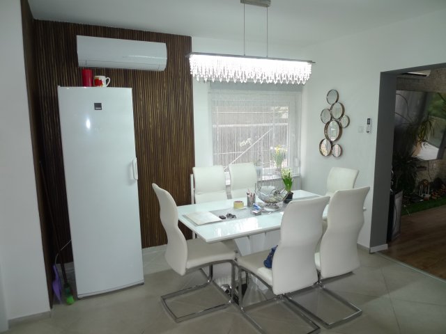 Eladó ikerház, Budapesten, II. kerületben 190 M Ft, 5 szobás