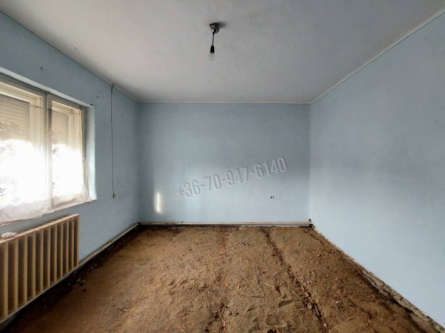 Eladó családi ház, Sarkadon 7.9 M Ft, 2 szobás