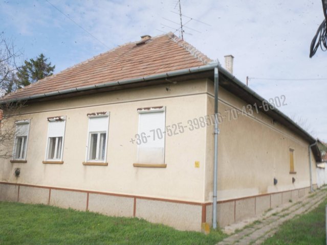 Eladó családi ház, Ceglédbercelen 24.99 M Ft, 4 szobás