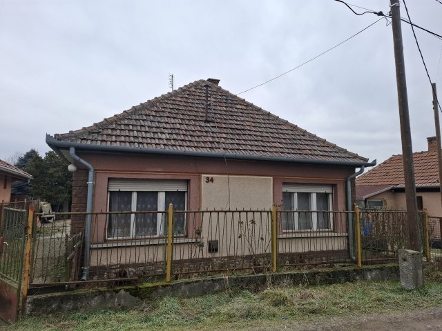 Eladó családi ház, Albertirsán 25.8 M Ft, 2+1 szobás