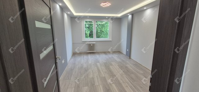 Eladó panellakás, Miskolcon 34.9 M Ft, 2 szobás