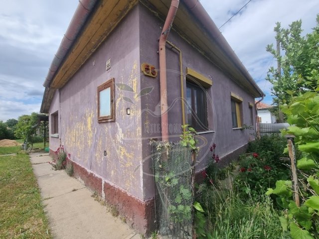 Eladó családi ház, Szarvason 17.99 M Ft, 2+1 szobás