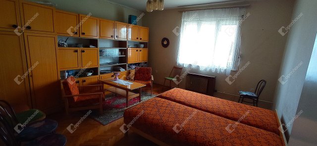 Eladó családi ház, Lentiben 33 M Ft, 3 szobás