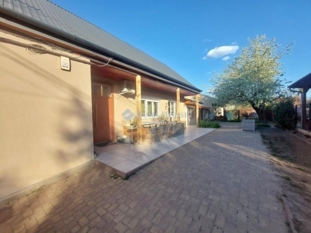 Eladó családi ház, Budapesten, XV. kerületben 89.7 M Ft