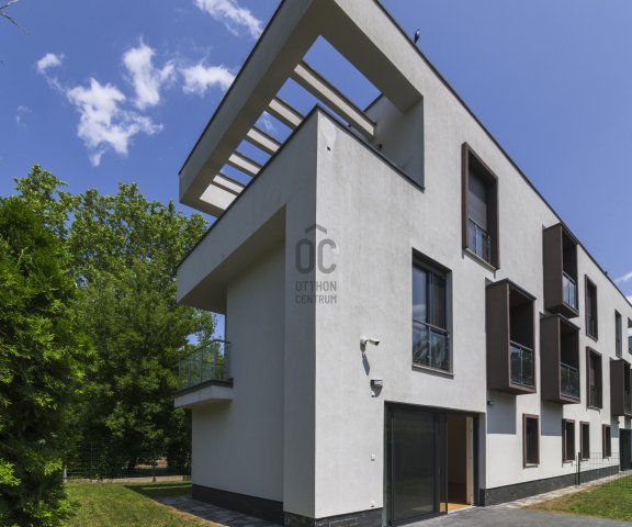 Eladó ikerház, Budapesten, III. kerületben 238.76 M Ft, 6 szobás