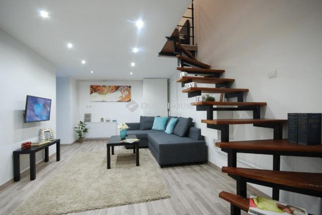 Eladó téglalakás, Budapesten, VI. kerületben 47.5 M Ft, 2 szobás