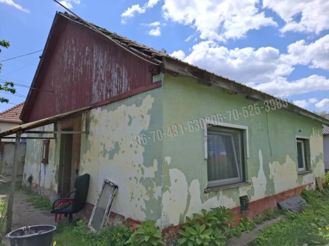 Eladó családi ház, Monoron 39.9 M Ft, 3 szobás