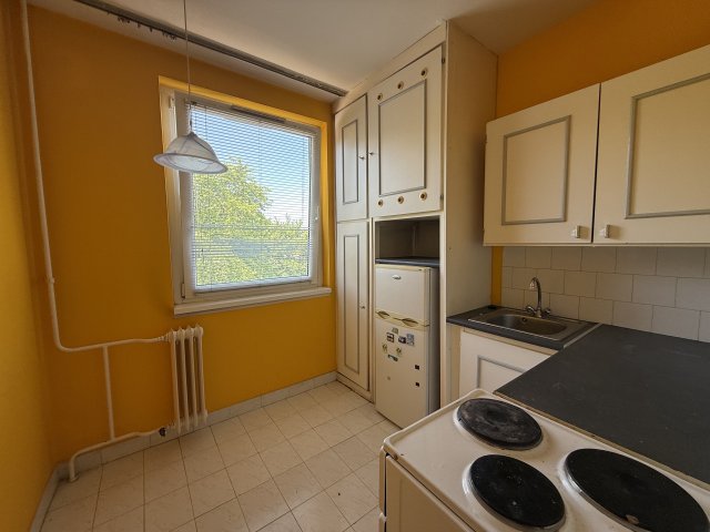 Eladó panellakás, Nyíregyházán 37.99 M Ft, 2 szobás