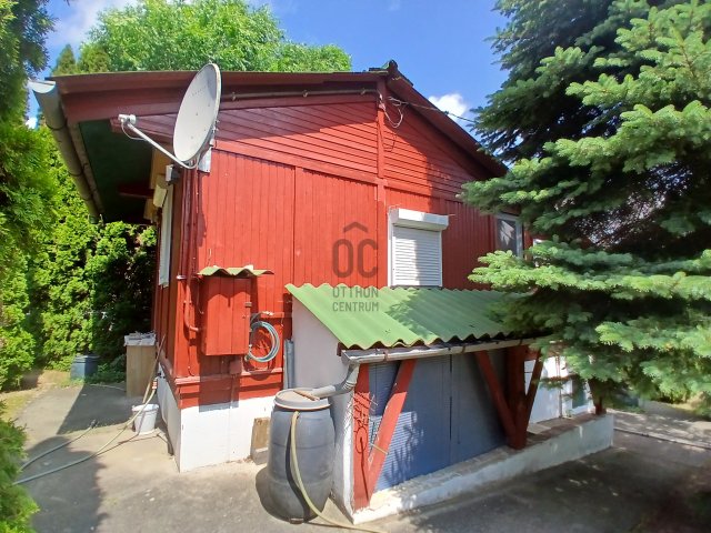 Eladó nyaraló, Domonyban 30 M Ft, 1 szobás / költözzbe.hu