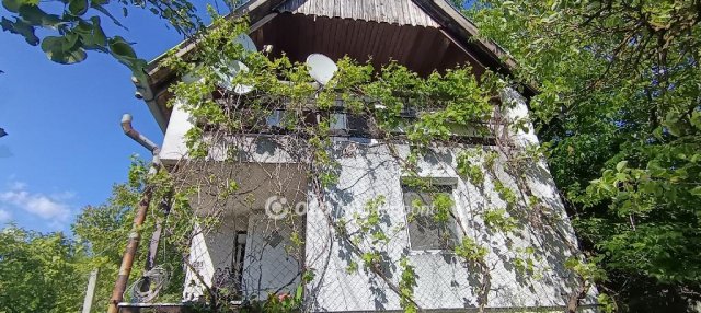 Eladó családi ház, Baracskán 19.9 M Ft, 2 szobás