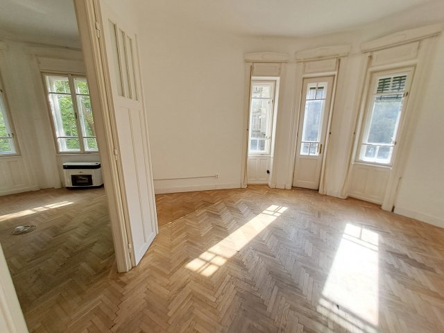 Eladó téglalakás, Budapesten, II. kerületben 98 M Ft, 2 szobás
