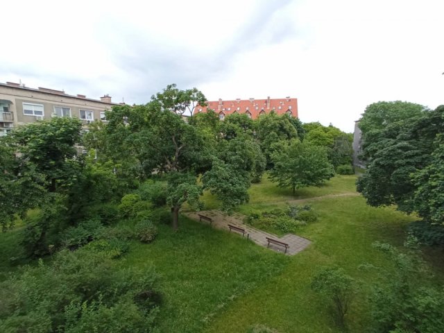 Eladó téglalakás, Budapesten, XIV. kerületben 42 M Ft, 1 szobás