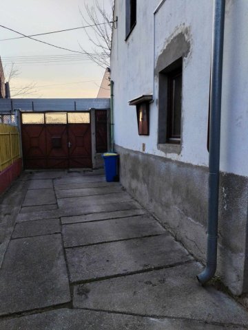 Eladó családi ház, Debrecenben 36.9 M Ft, 1 szobás