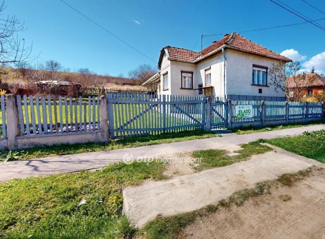Eladó családi ház, Szuhogyon 9.9 M Ft, 2 szobás