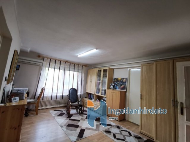 Eladó családi ház, Kecskeméten 70 M Ft, 3 szobás