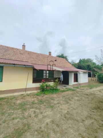 Eladó családi ház, Szóládon 24.5 M Ft, 2 szobás