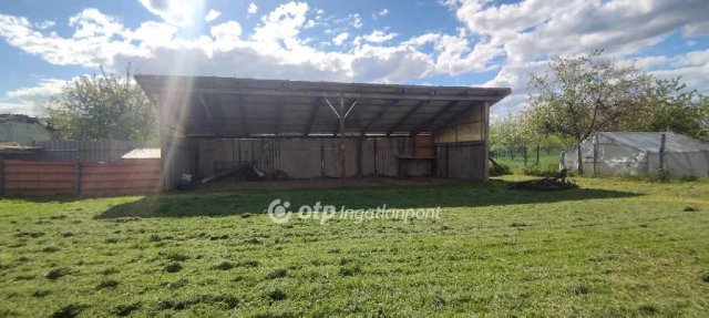 Eladó családi ház, Tolnanémedin 15.9 M Ft, 2+1 szobás