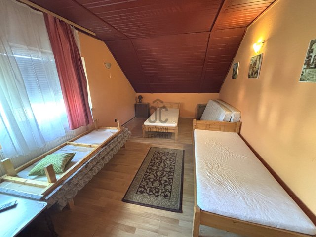 Eladó hotel, Hajdúszoboszlón 110 M Ft, 10 szobás