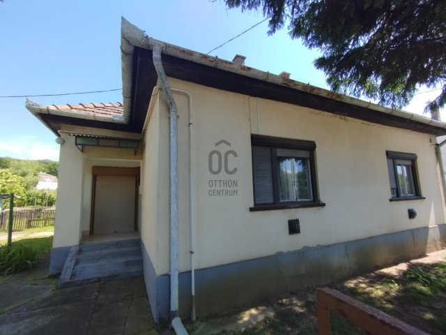 Eladó családi ház, Legénden 34.5 M Ft, 3 szobás