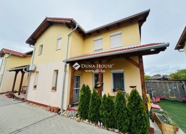 Eladó ikerház, Üllőn 78.9 M Ft, 4 szobás / költözzbe.hu