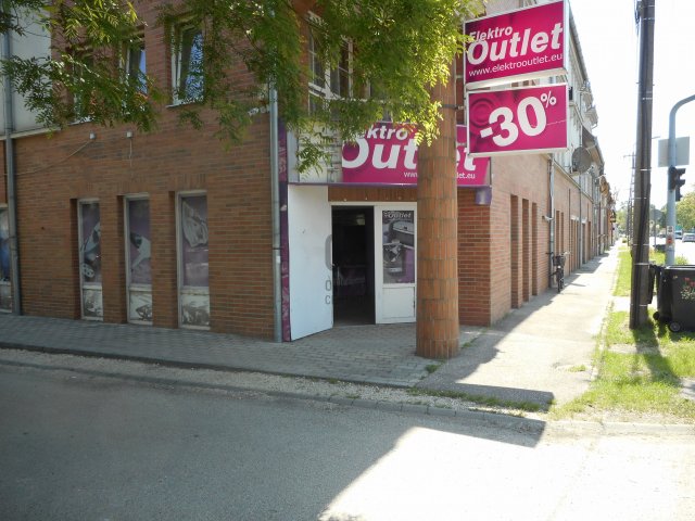 Kiadó üzlethelyiség, Kecskeméten 400 E Ft / hó