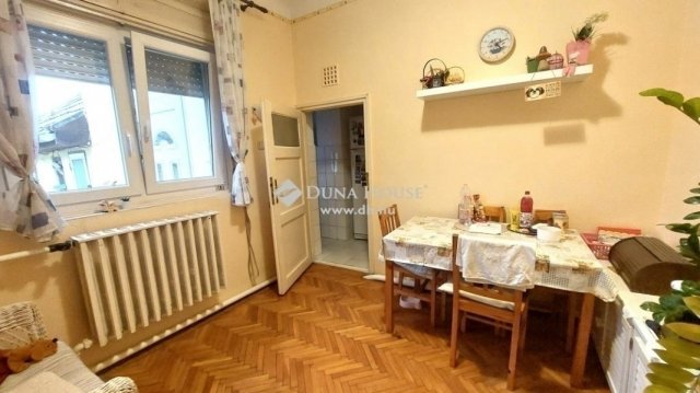 Eladó családi ház, Budapesten, XVIII. kerületben 79.9 M Ft