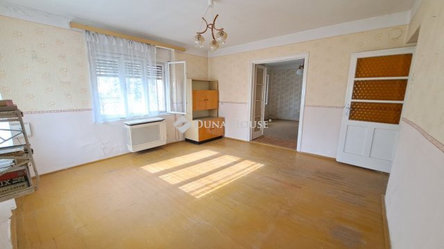 Eladó családi ház, Nagykátán 29.9 M Ft, 2 szobás