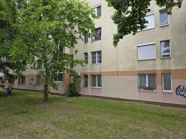 Eladó téglalakás, Budapesten, XIV. kerületben 24.5 M Ft