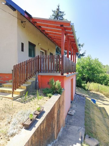 Eladó nyaraló, Kaposváron, Őszirózsa utcában 25 M Ft