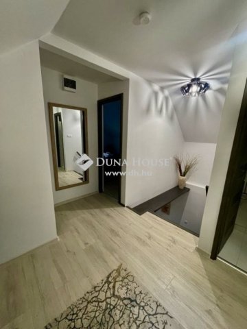 Eladó nyaraló, Orfűn 85 M Ft, 3 szobás / költözzbe.hu