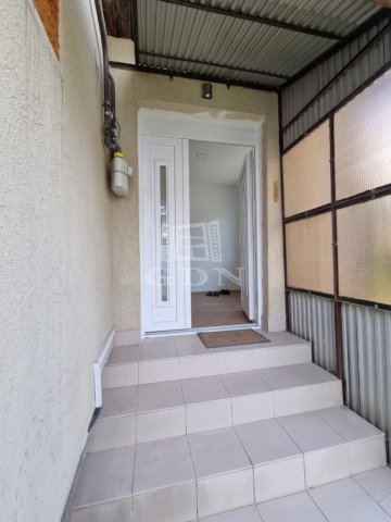 Eladó családi ház, Székesfehérvárott 79 M Ft, 2 szobás
