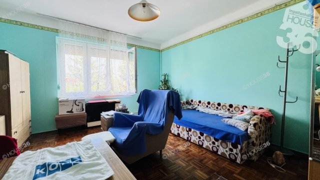 Eladó téglalakás, Kecskeméten 29.9 M Ft, 1 szobás