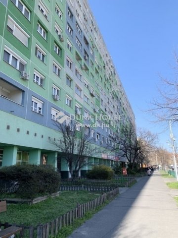 Eladó panellakás, Budapesten, III. kerületben 64.49 M Ft