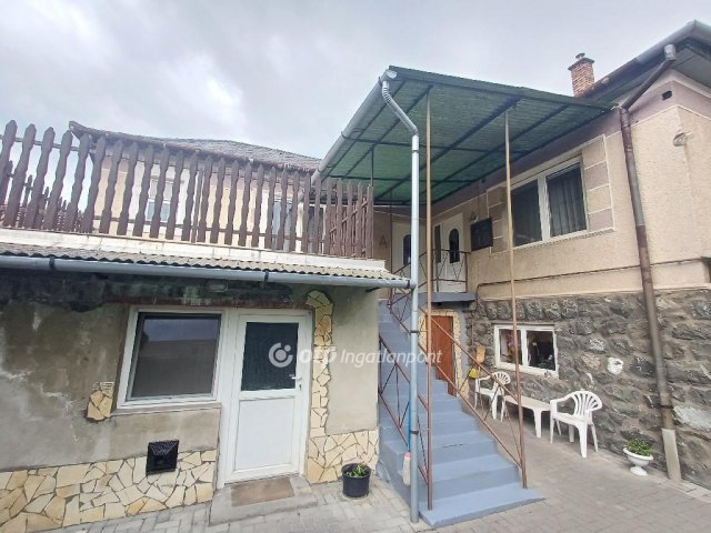 Eladó családi ház, Egerbaktán 39.9 M Ft, 4 szobás