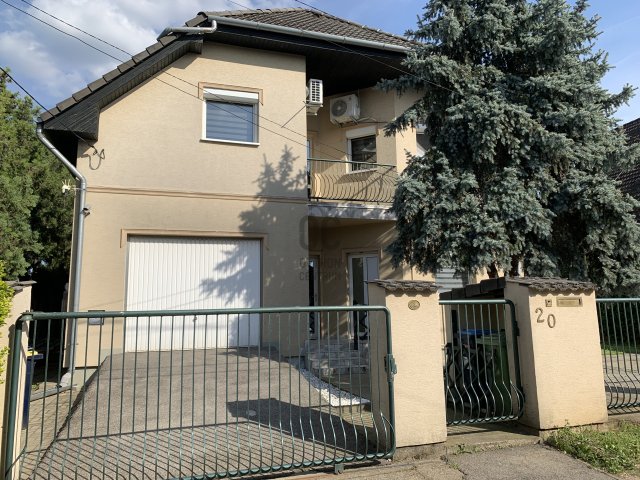 Eladó családi ház, Budapesten, XVII. kerületben 179.9 M Ft