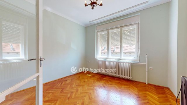Eladó családi ház, Tarcalon 49.99 M Ft, 5+1 szobás