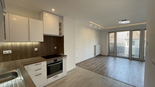 Kiadó téglalakás, albérlet, Győrött 230 E Ft / hó, 2 szobás