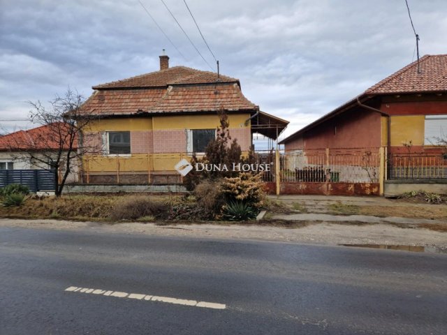 Eladó családi ház, Hévízgyörkön 31.9 M Ft, 4 szobás